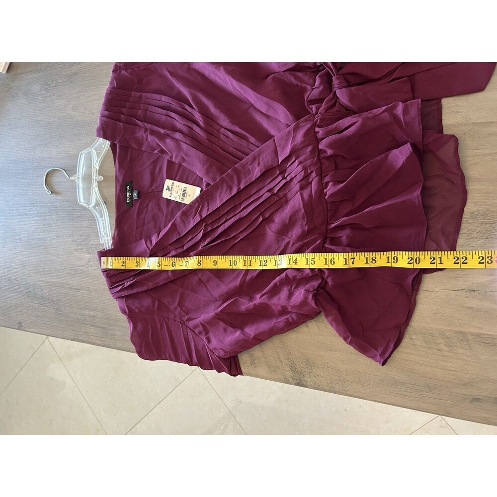 NEW! Express Women’s Sheer Silky Magenta Long Sleeve Blouse Top - Size M - Picture 5 of 7